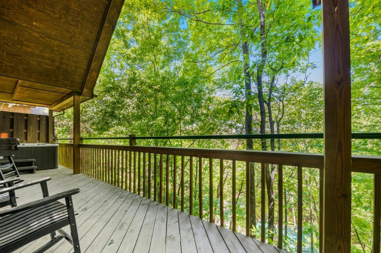 Lazy Bear Den Villa Sevierville Bagian luar foto