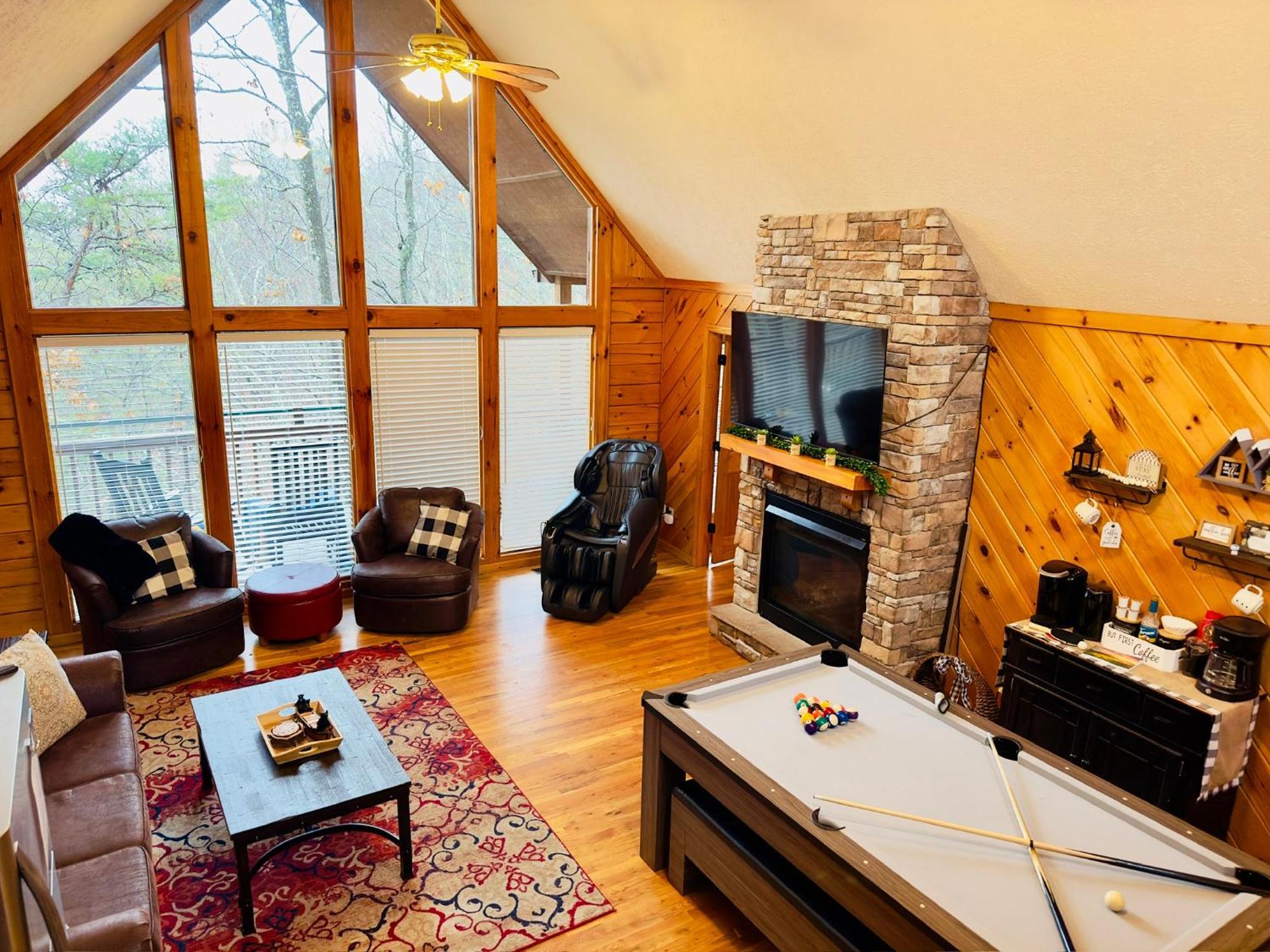 Lazy Bear Den Villa Sevierville Bagian luar foto